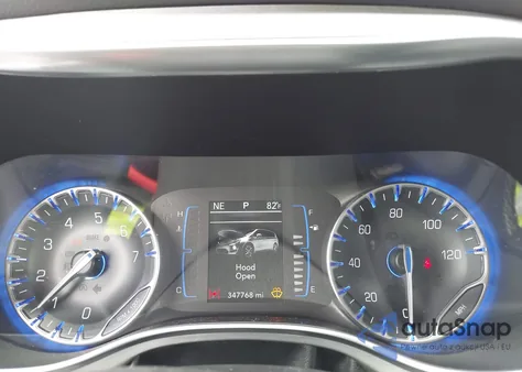 2018 Chrysler Pacifica Touring L из США, поврежденный, VIN 2C4RC1BG3JR292314